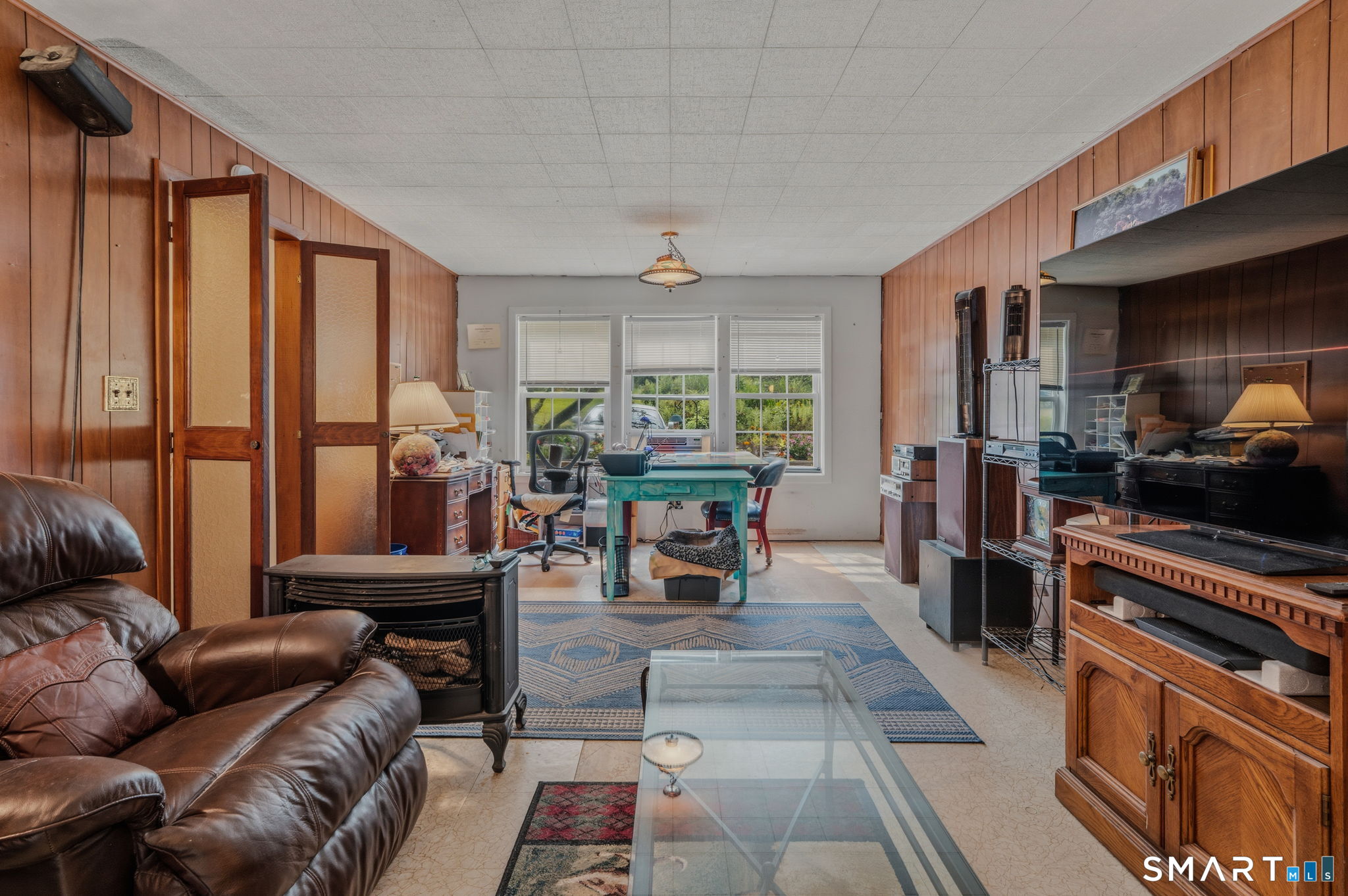 4 Marilyn Road Waterford CT 06385