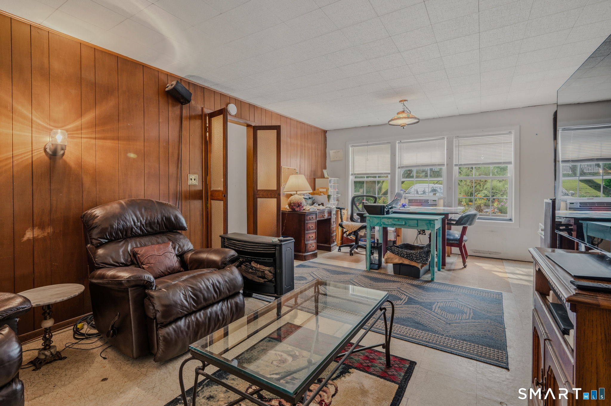 4 Marilyn Road Waterford CT 06385