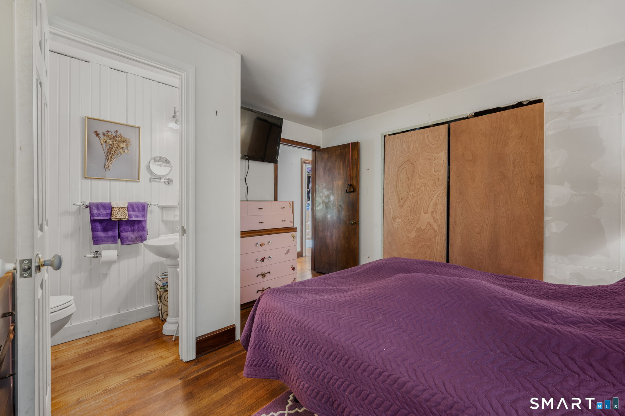 4 Marilyn Road Waterford CT 06385