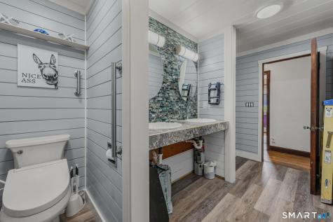4 Marilyn Road Waterford CT 06385