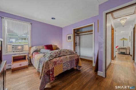4 Marilyn Road Waterford CT 06385