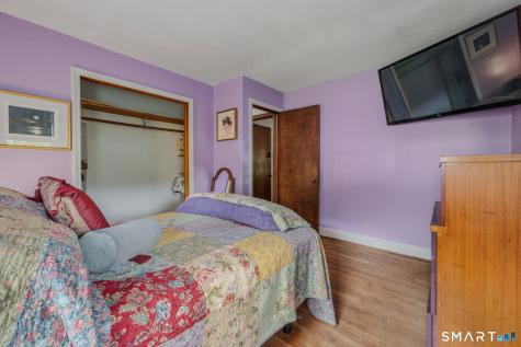 4 Marilyn Road Waterford CT 06385