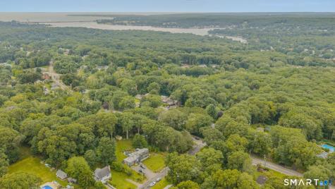 4 Marilyn Road Waterford CT 06385