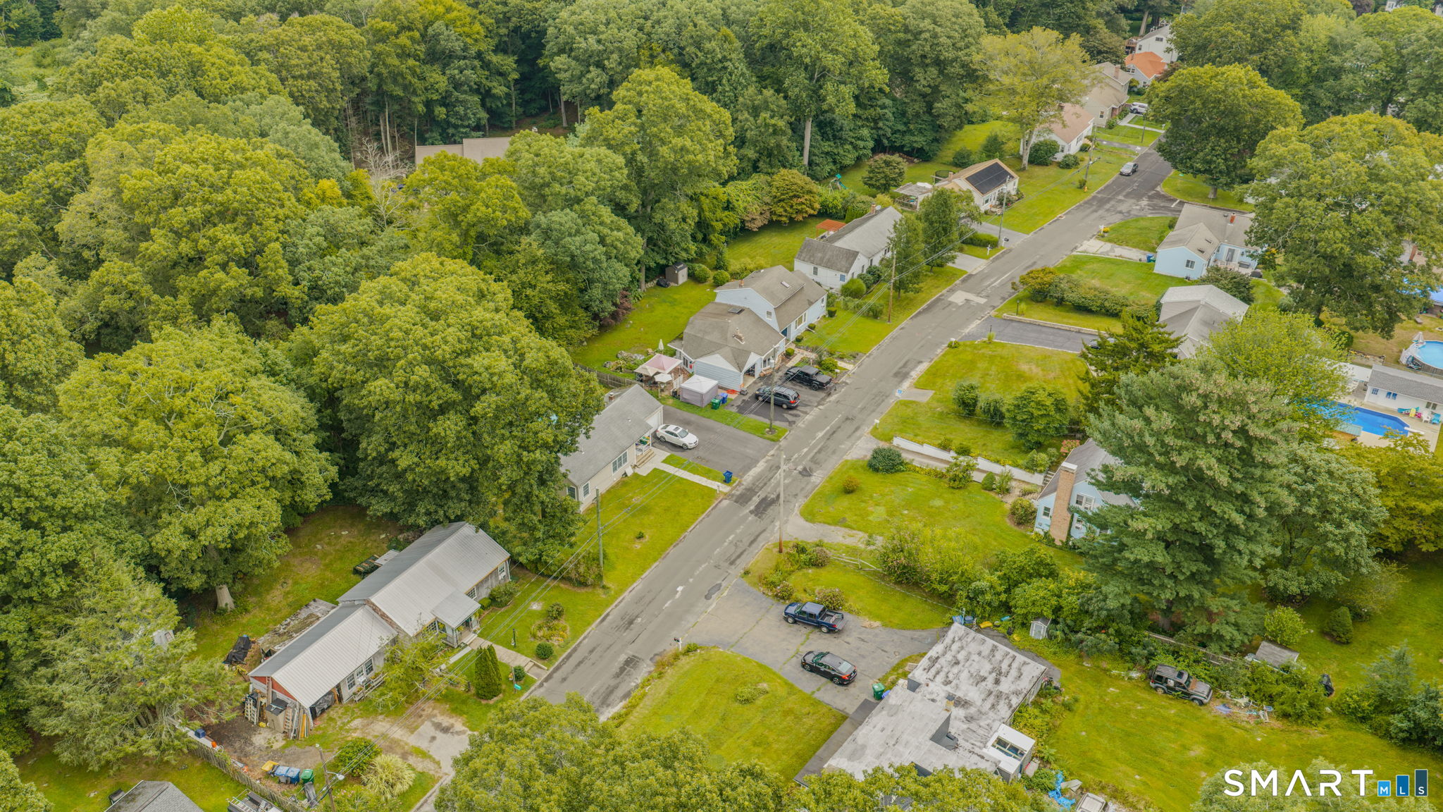 4 Marilyn Road Waterford CT 06385