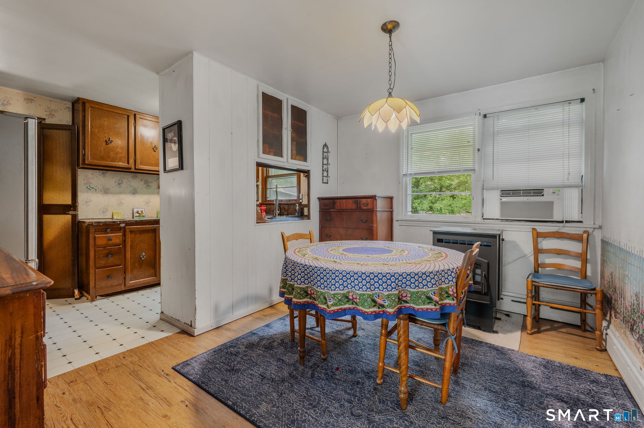 4 Marilyn Road Waterford CT 06385