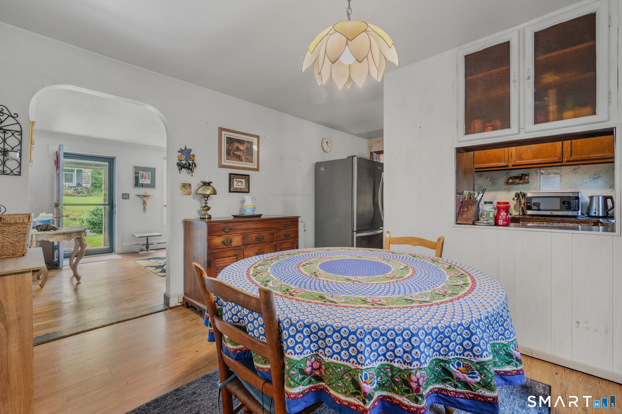 4 Marilyn Road Waterford CT 06385