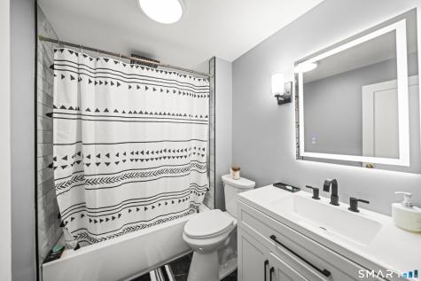 34 Selldan Street West Hartford CT 06110