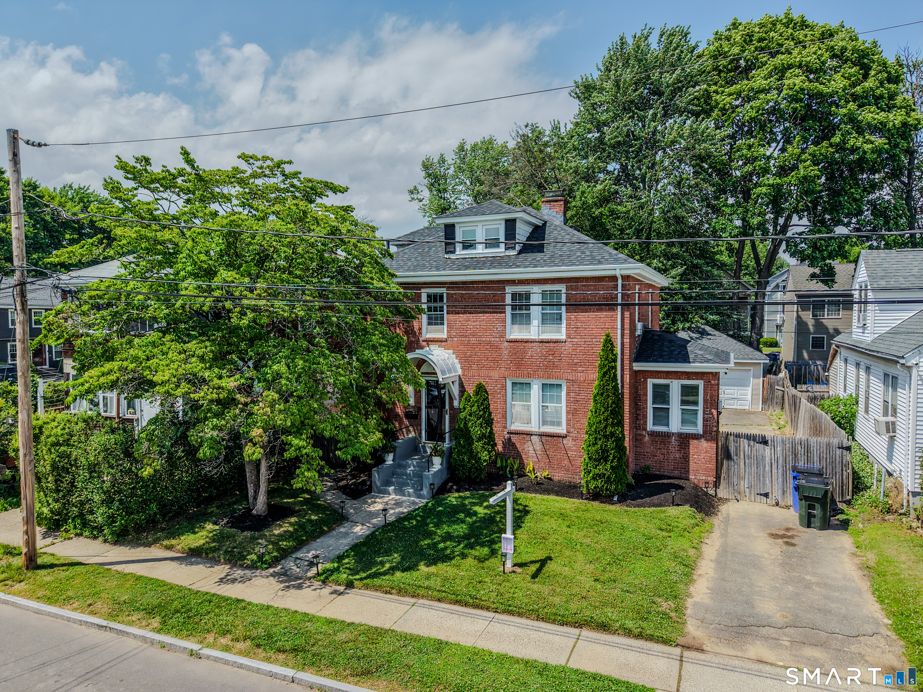 34 Selldan Street West Hartford CT 06110