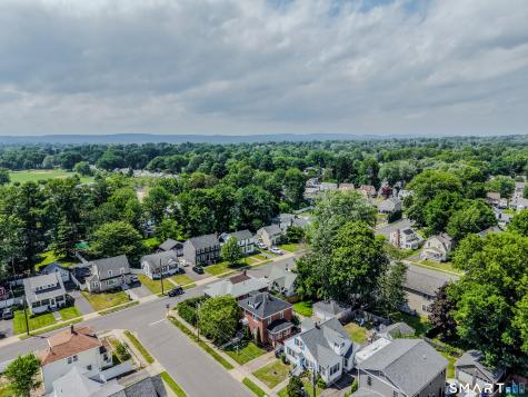 34 Selldan Street West Hartford CT 06110