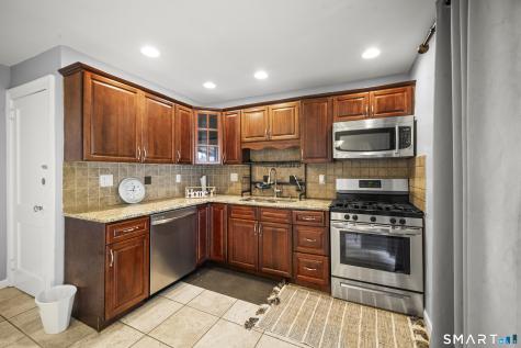 34 Selldan Street West Hartford CT 06110
