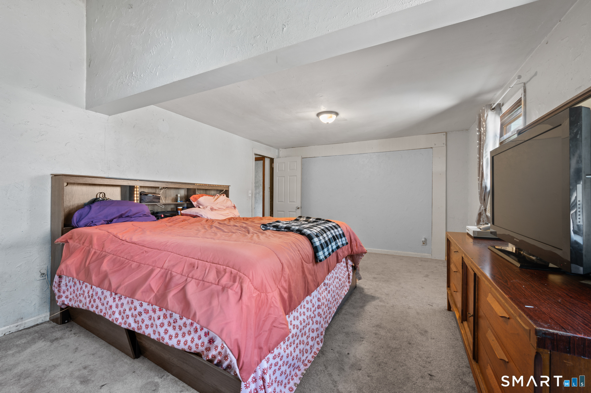 128 Capen Street Windsor CT 06095