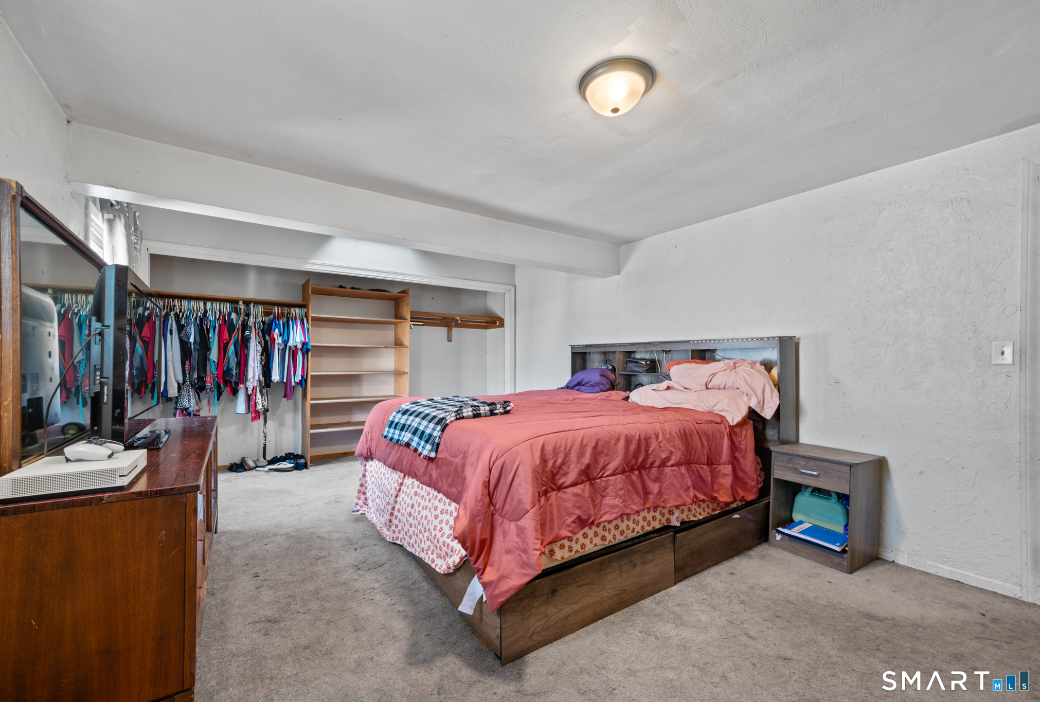 128 Capen Street Windsor CT 06095
