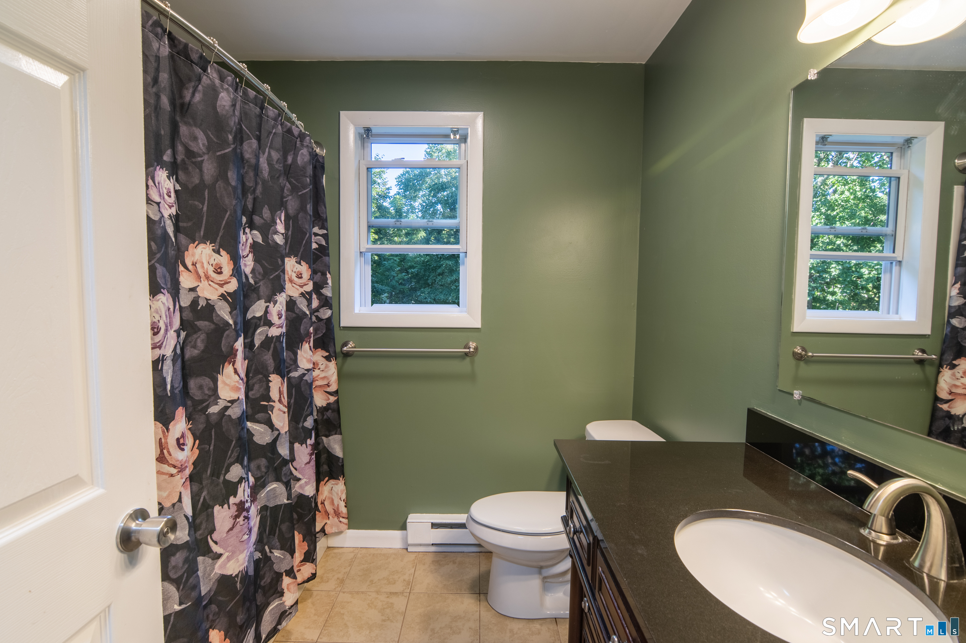 27 New York Road Montville CT 06370