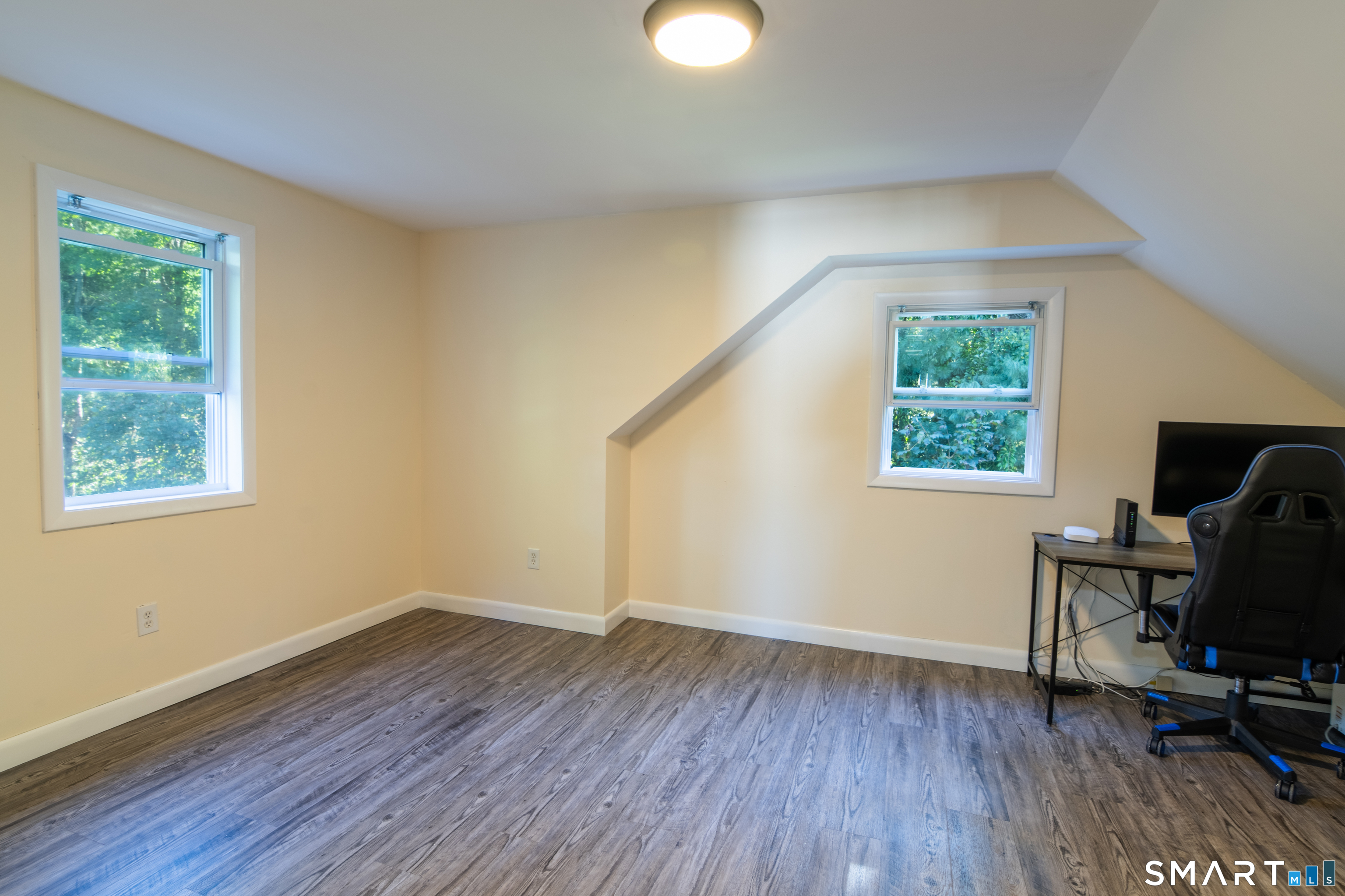 27 New York Road Montville CT 06370