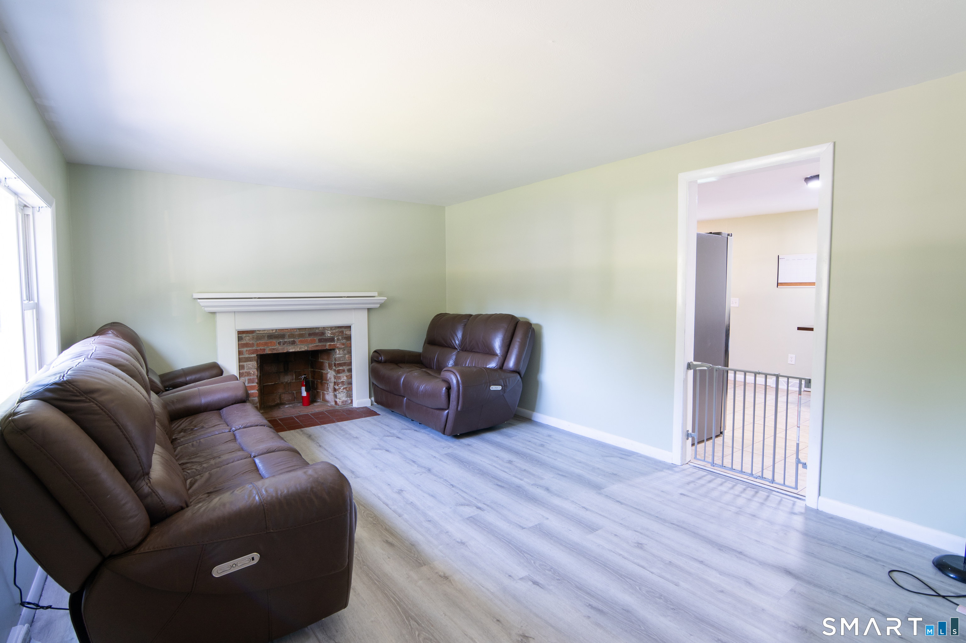 27 New York Road Montville CT 06370