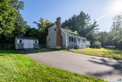 27 New York Road Montville CT 06370