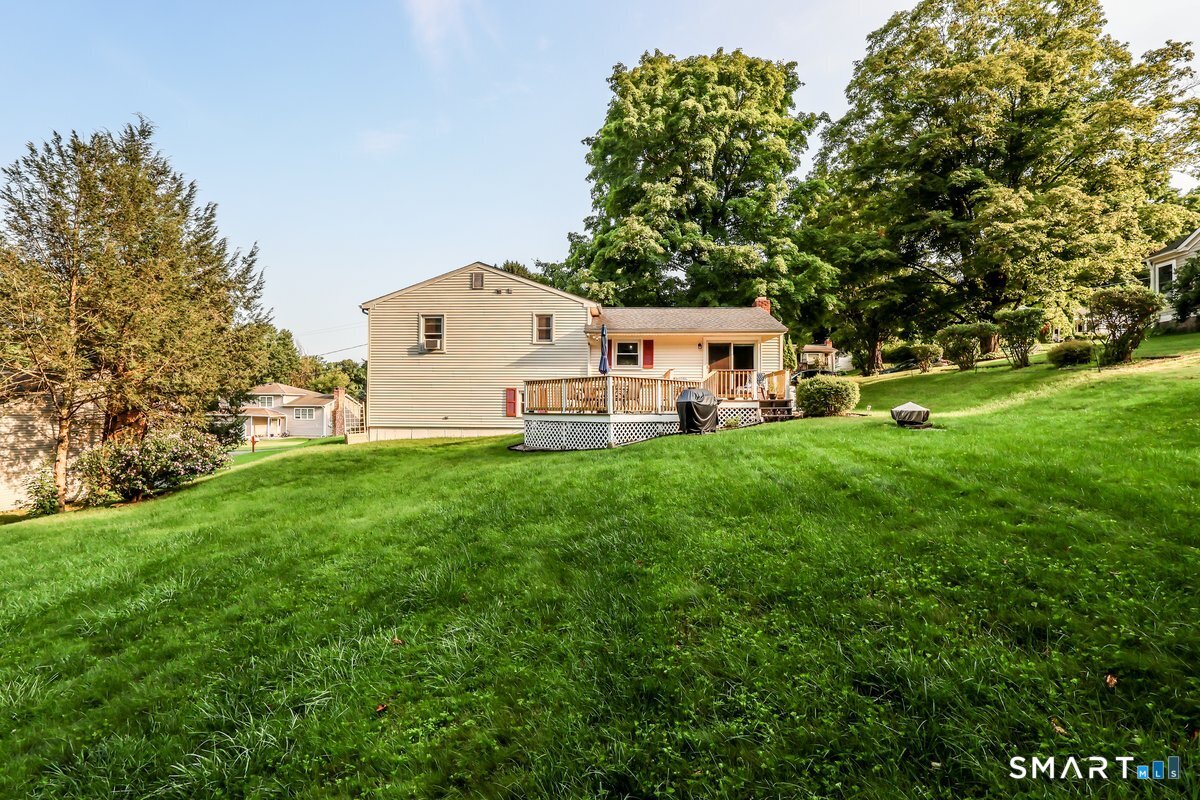 55 Taylor Terrace New Milford CT 06776