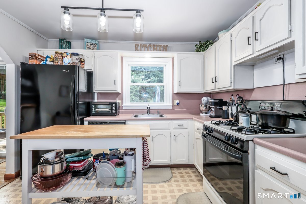 55 Taylor Terrace New Milford CT 06776