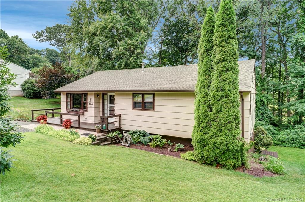 16 Sharon Drive East Haven CT 06512