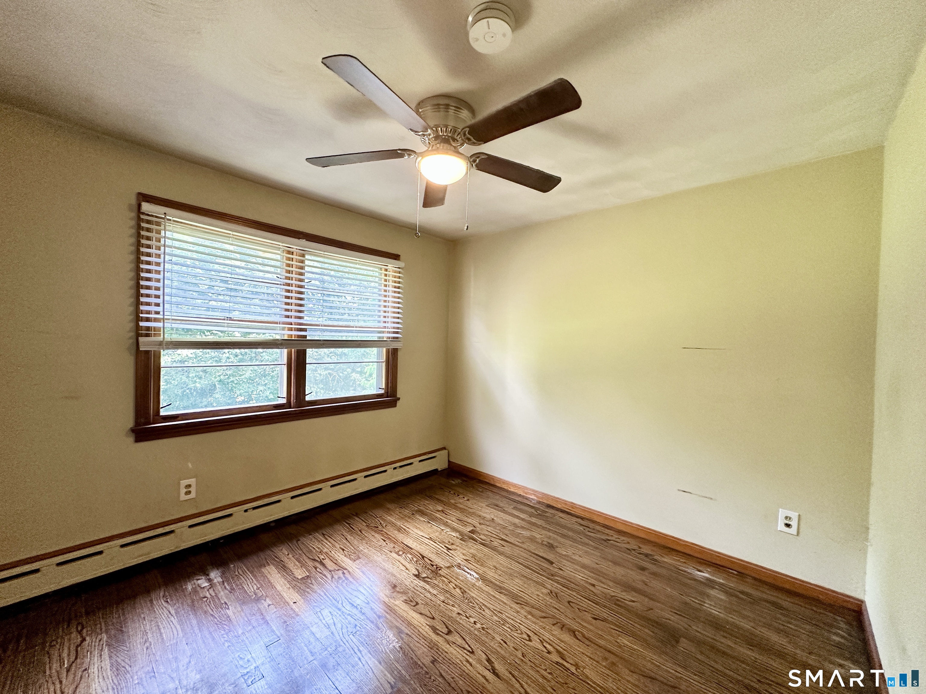1 Edward Avenue Enfield CT 06082