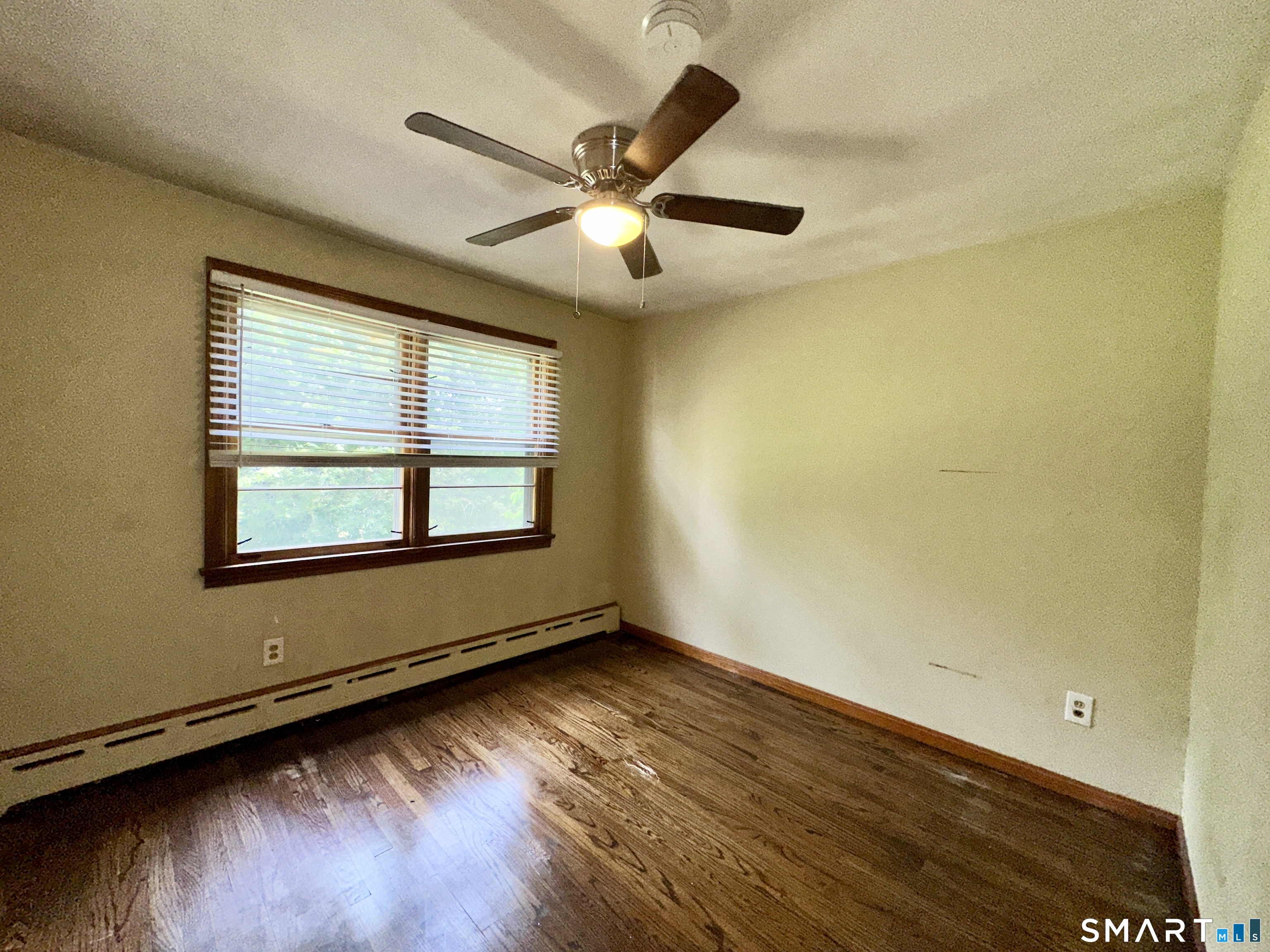 1 Edward Avenue Enfield CT 06082