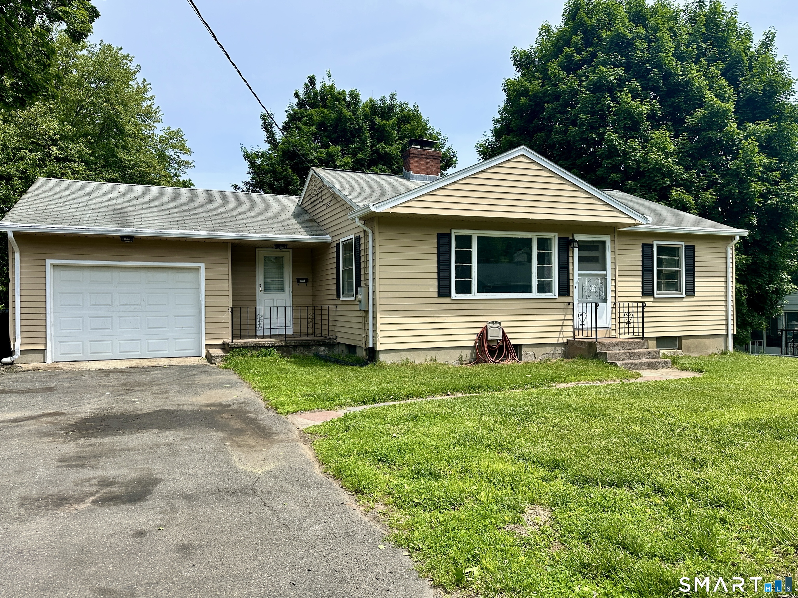 1 Edward Avenue Enfield CT 06082