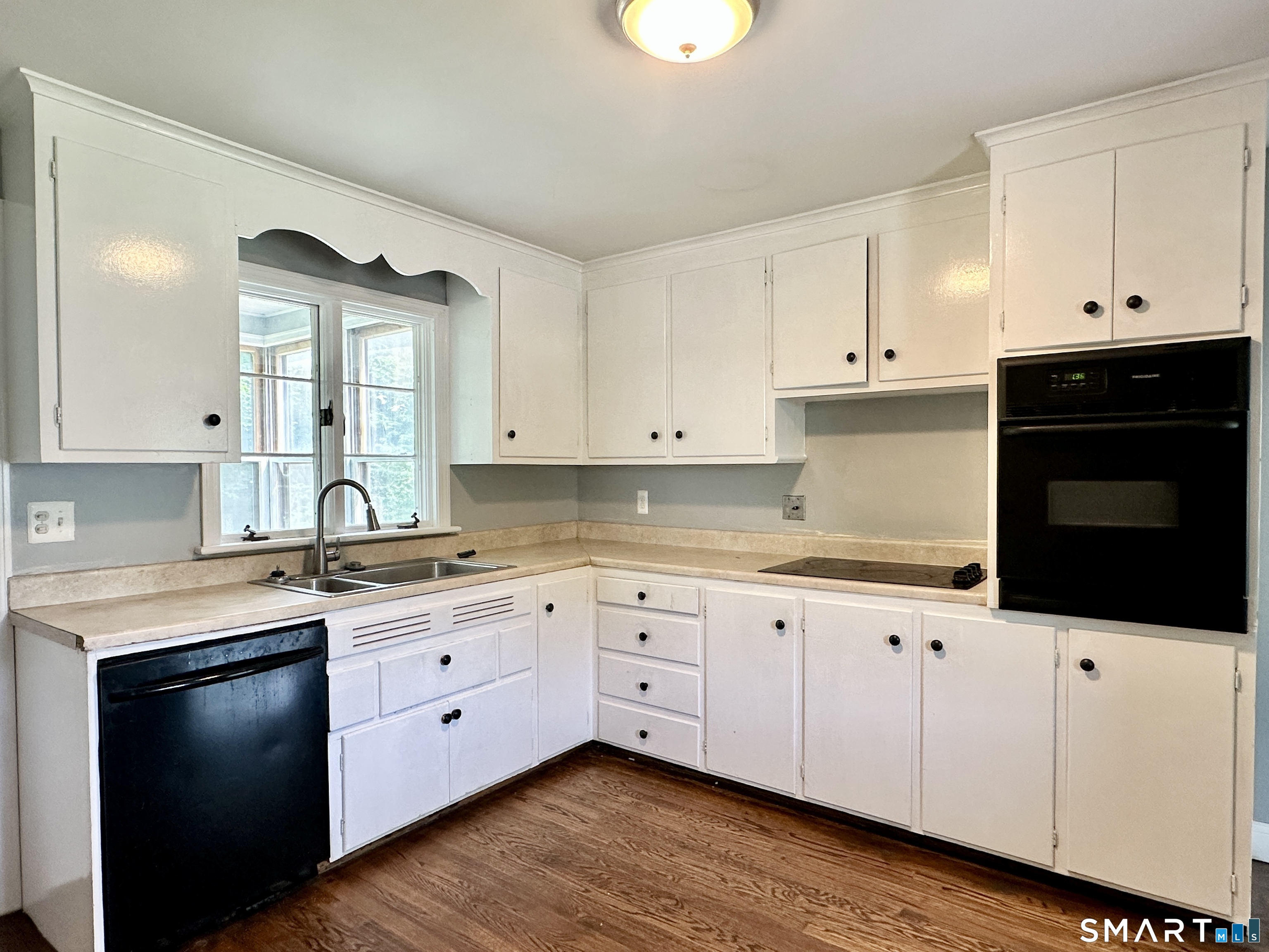 1 Edward Avenue Enfield CT 06082
