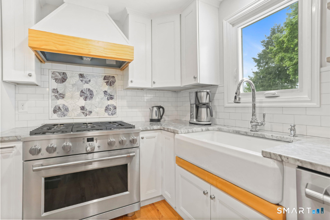 2465 Mill Plain Road Fairfield CT 06824