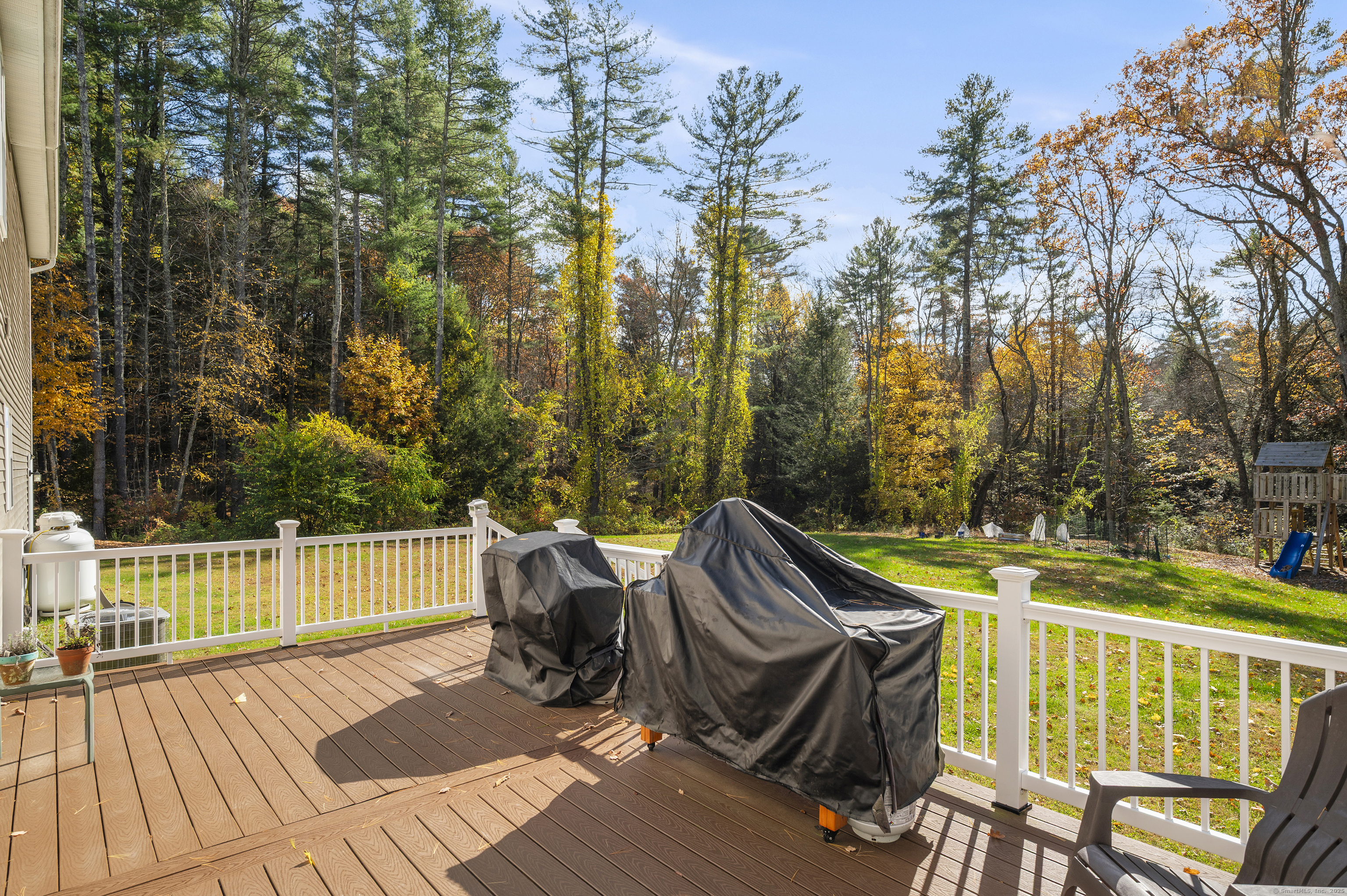 153 Wauregan Road Canterbury CT 06331