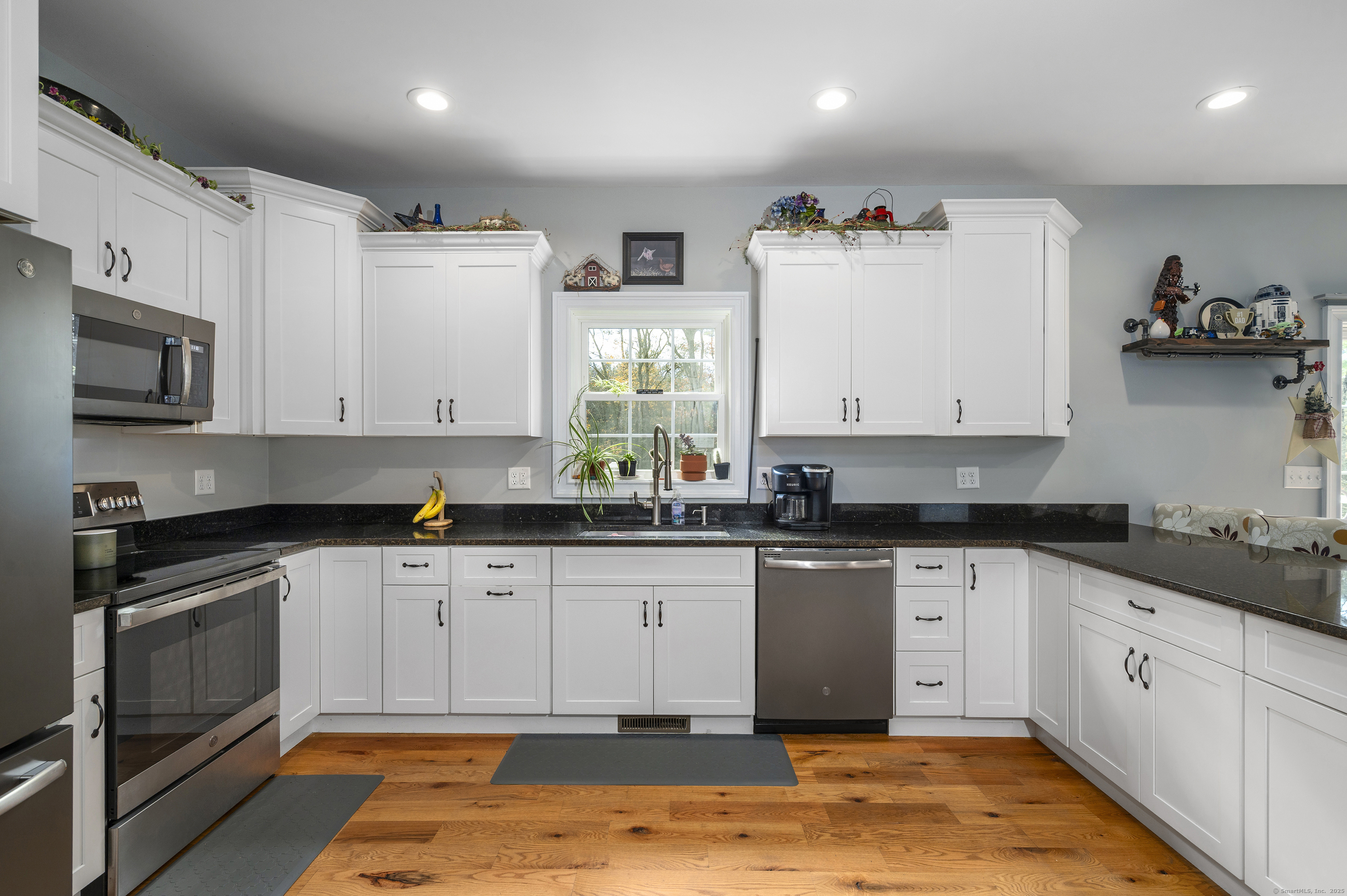 153 Wauregan Road Canterbury CT 06331