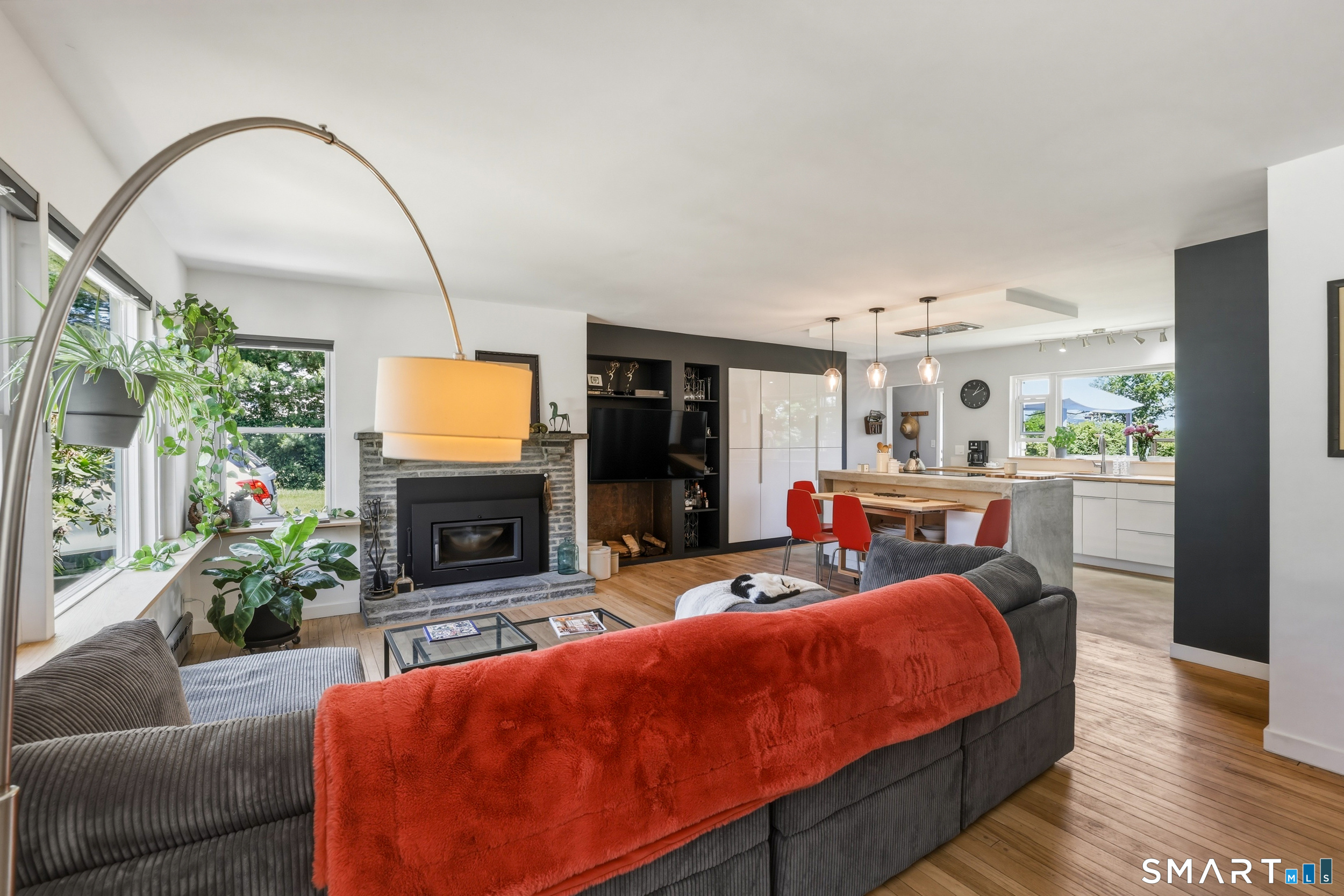 24 Crown Street Trumbull CT 06611