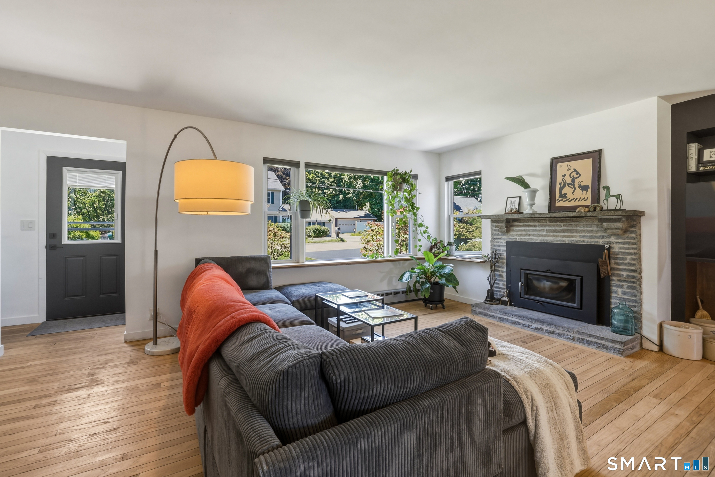 24 Crown Street Trumbull CT 06611
