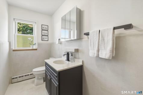 24 Crown Street Trumbull CT 06611