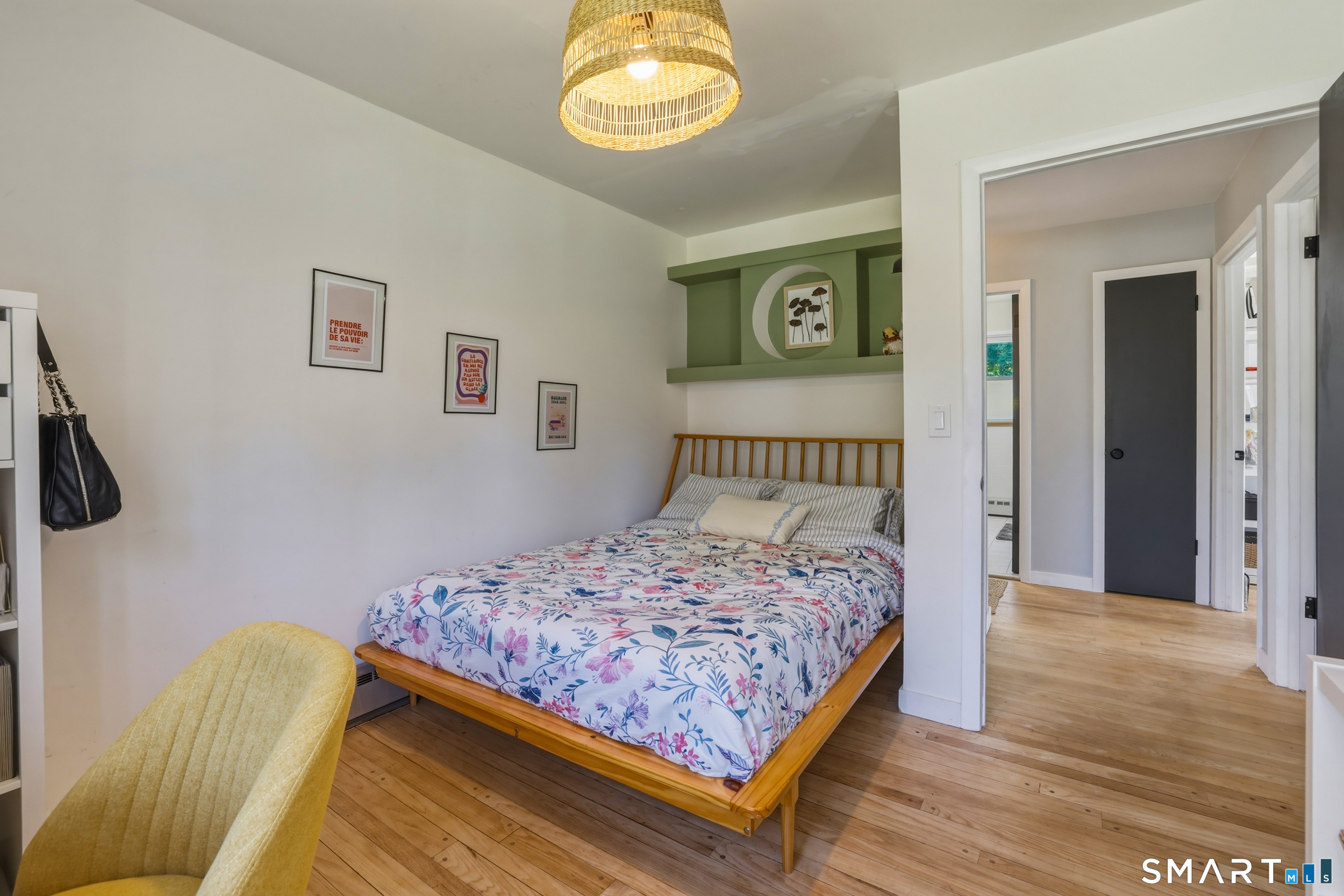 24 Crown Street Trumbull CT 06611