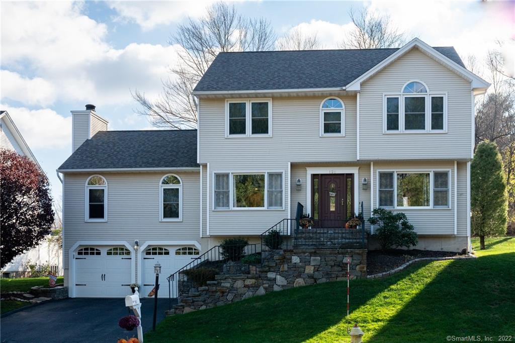 121 Kenmore Avenue Waterbury CT 06708