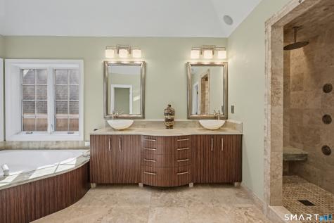 162 Britiani Road Southbury CT 06488