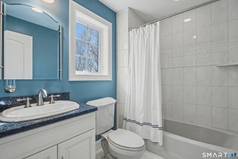 162 Britiani Road Southbury CT 06488