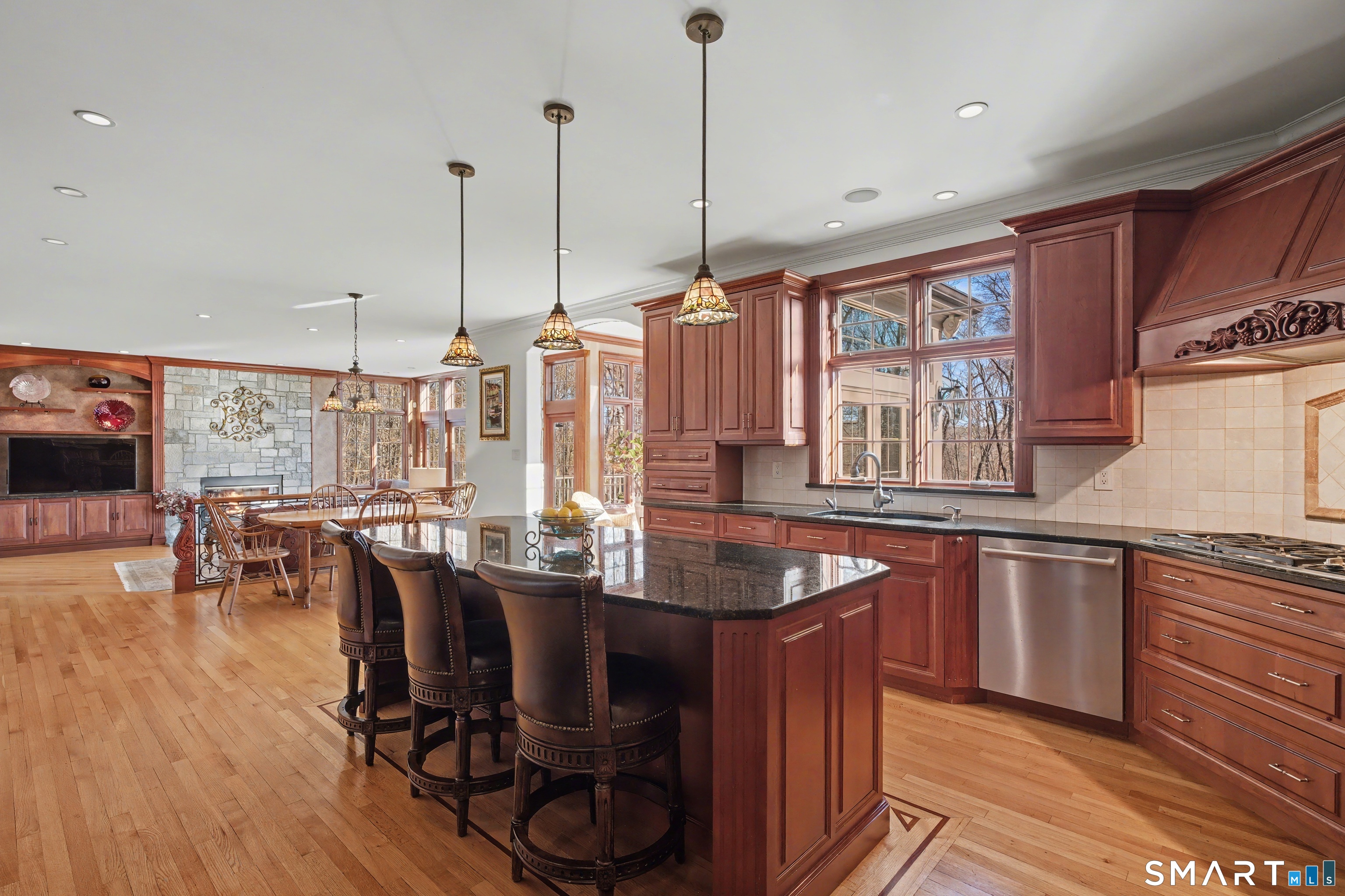 162 Britiani Road Southbury CT 06488