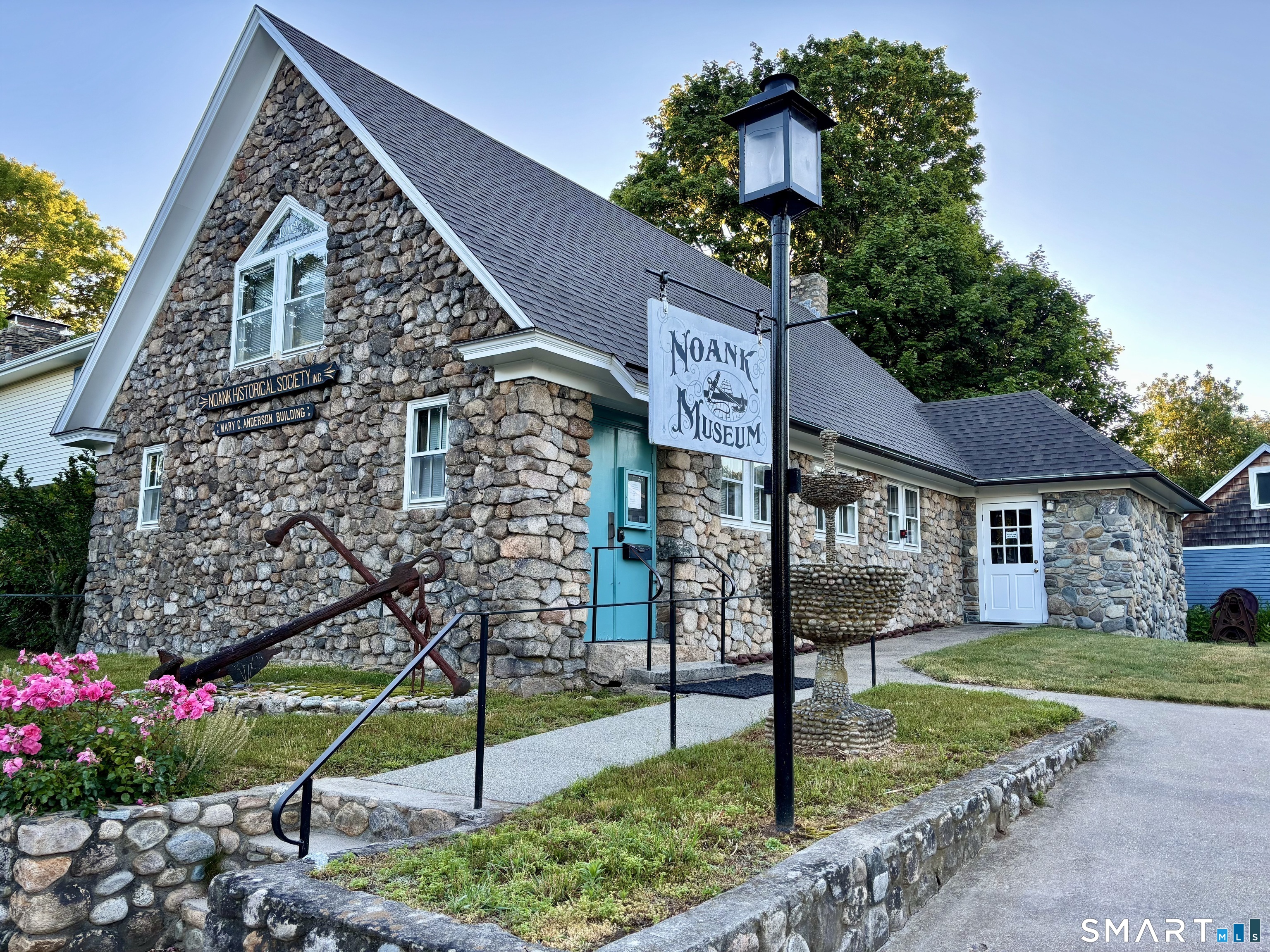 93 Pearl Street Groton CT 06340