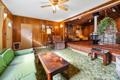 205 Mountain Road Cheshire CT 06410