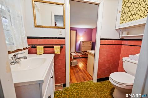 205 Mountain Road Cheshire CT 06410
