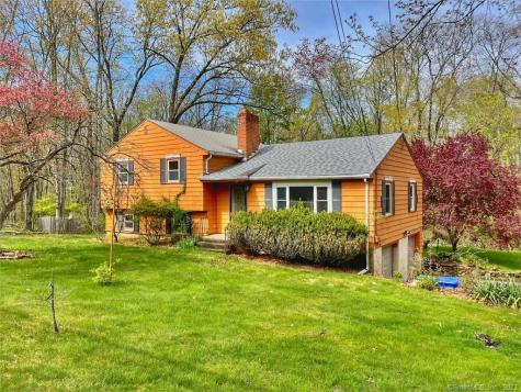 62 Terry Plains Road Bloomfield CT 06002