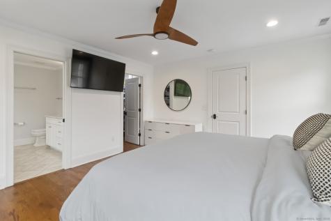 109 West Avenue Darien CT 06820
