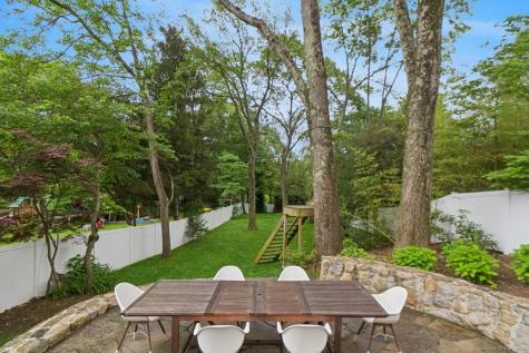 109 West Avenue Darien CT 06820