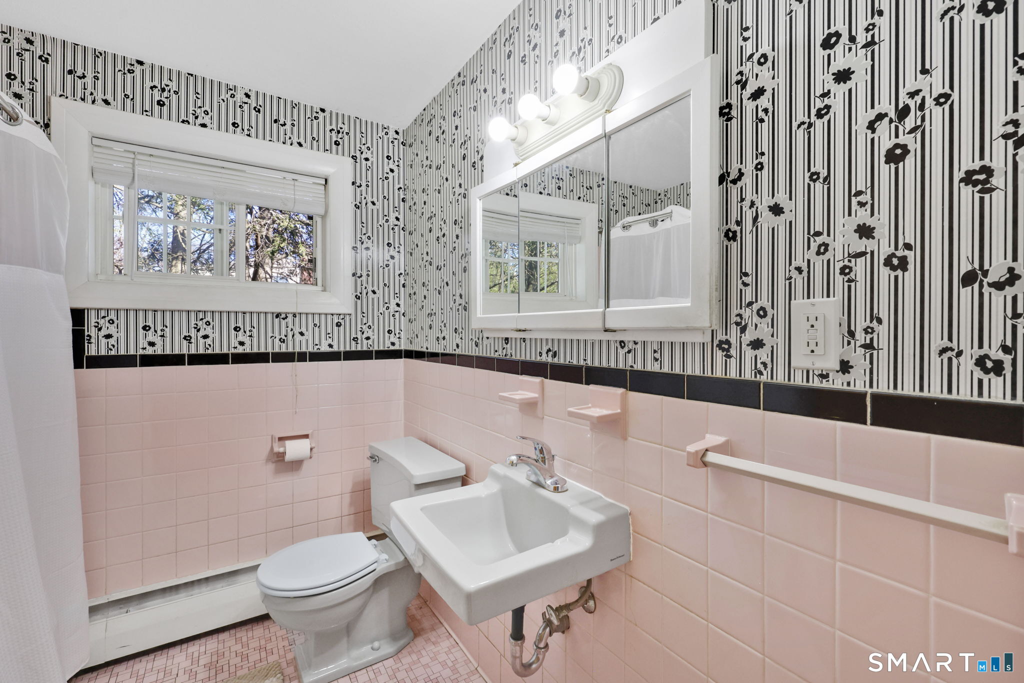 97 Louisiana Avenue Bristol CT 06010