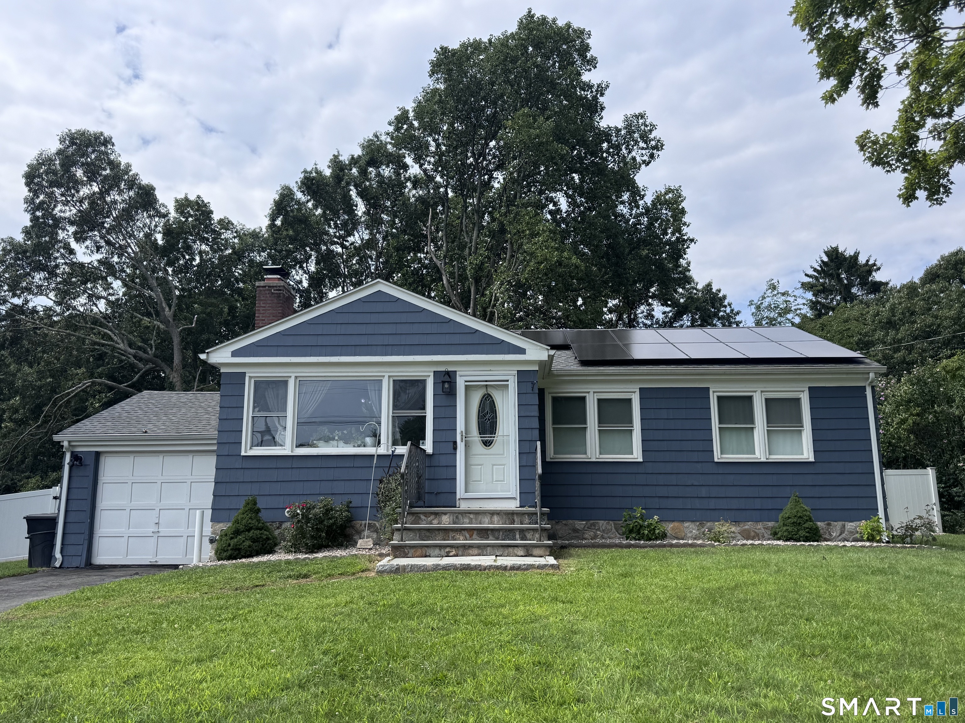 14 Alpine Drive East Haven CT 06512