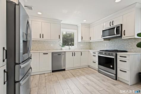 14 Alpine Drive East Haven CT 06512