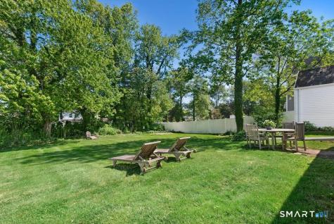22 Country Lane Trumbull CT 06611