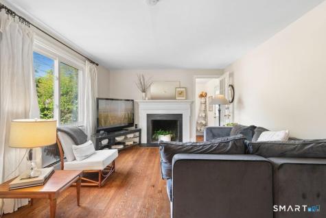 22 Country Lane Trumbull CT 06611
