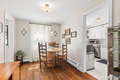 22 Country Lane Trumbull CT 06611